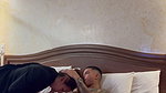 Cleaning arrives in my room while I watch porn, he sucks me and I come in his mouth