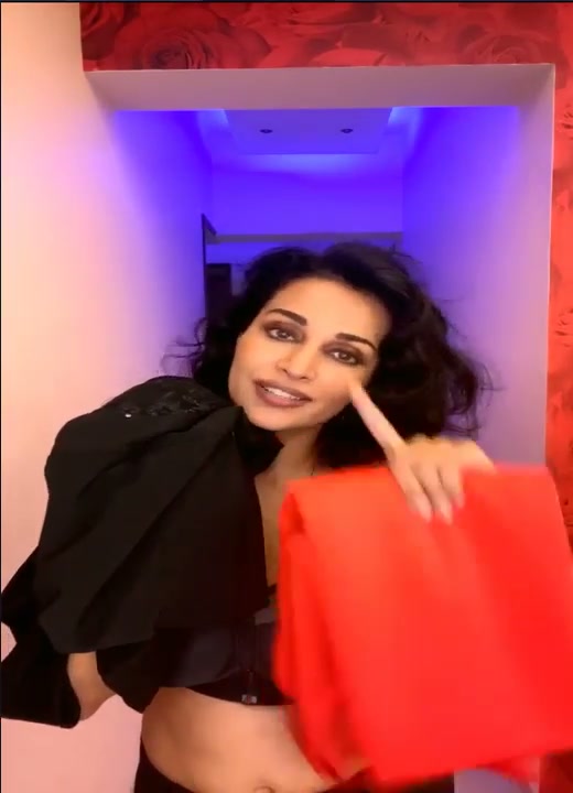 Frame 9