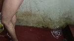 Bathing Nude Nabiya Bhabhi in Bathroom with his BF