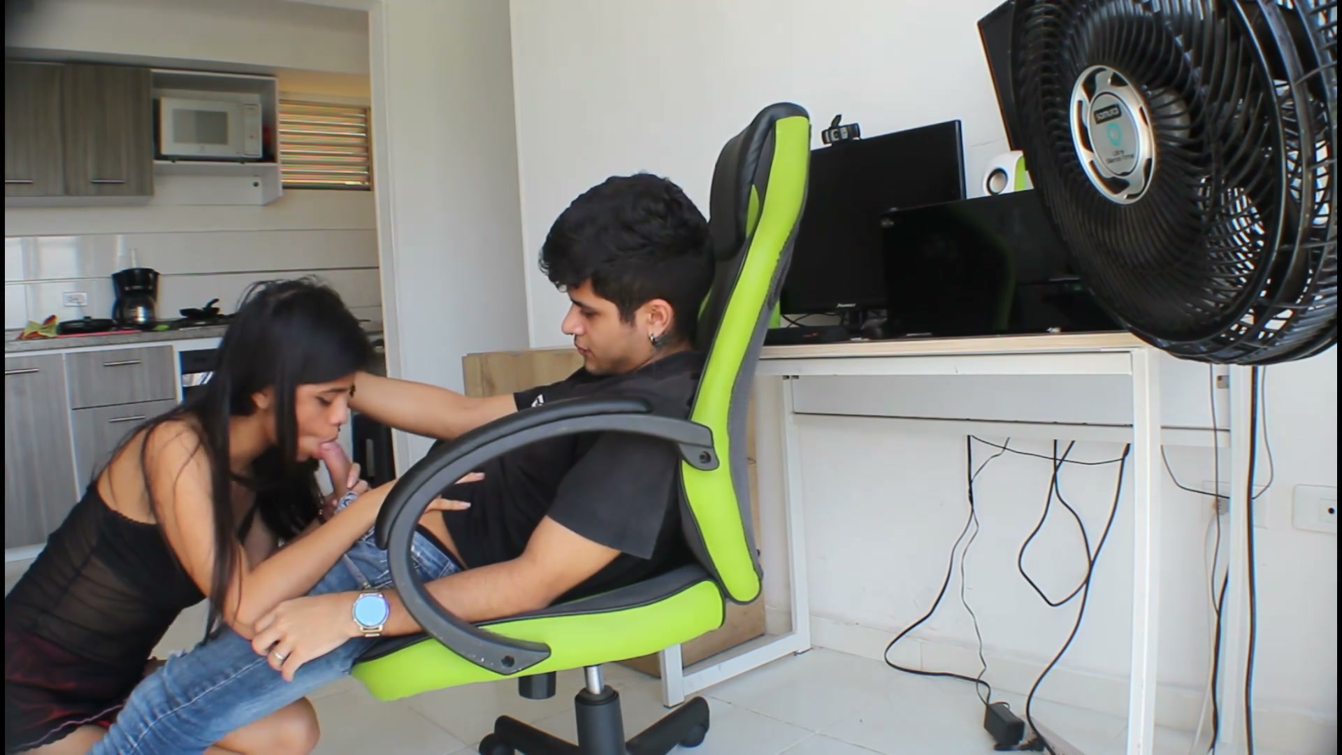 Frame 4