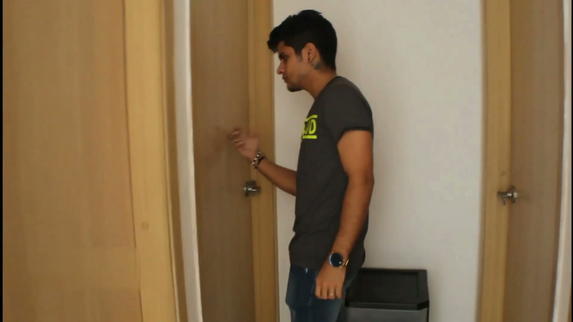 Frame 9