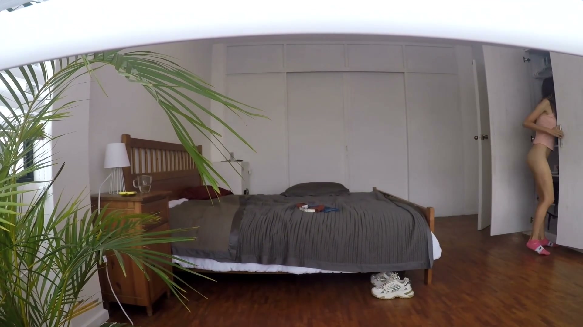 Frame 9