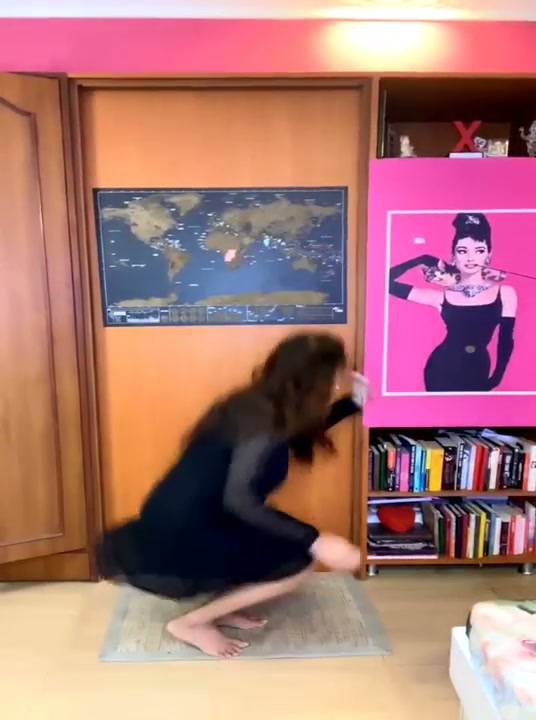 Frame 8