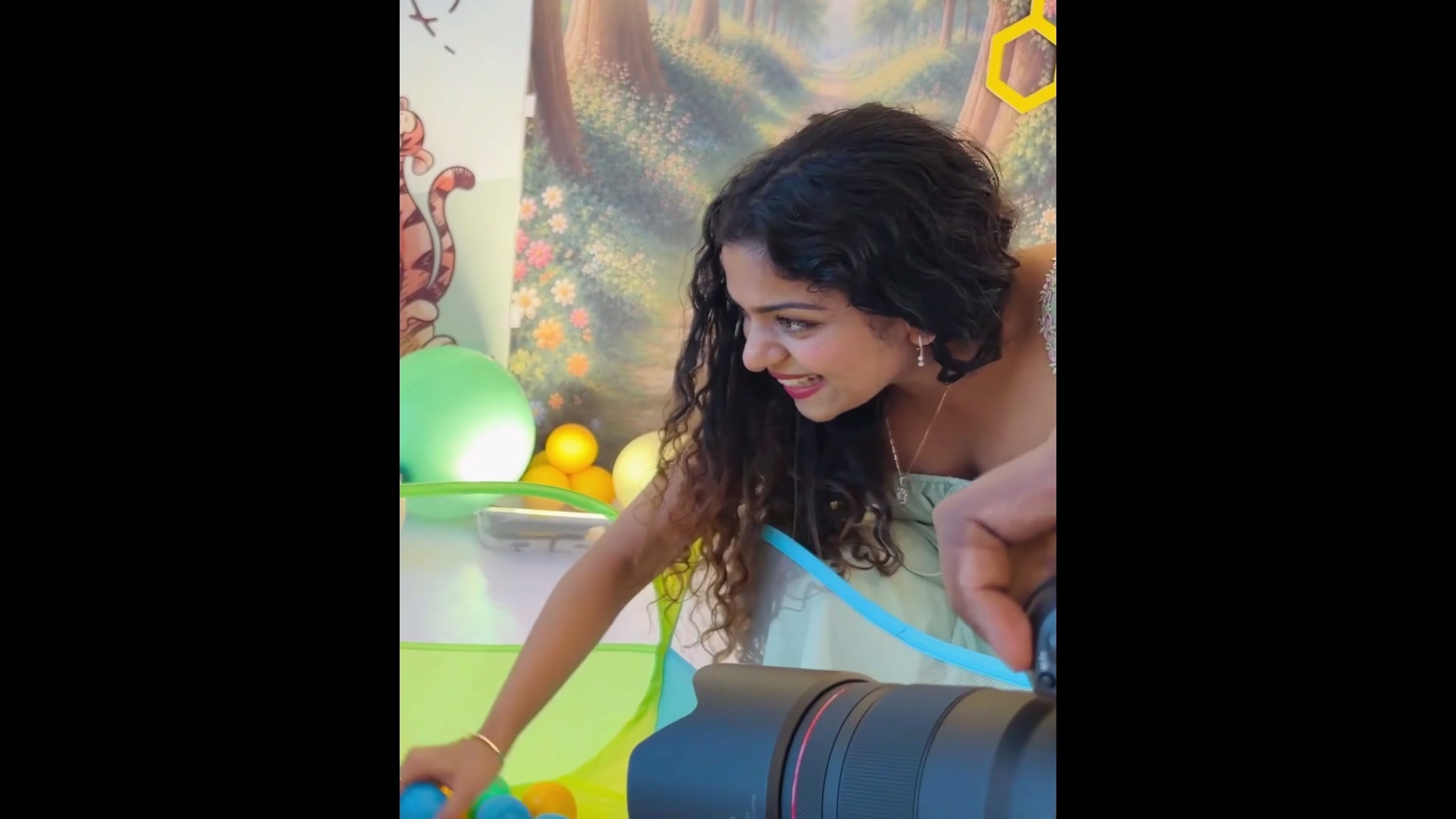 Frame 6