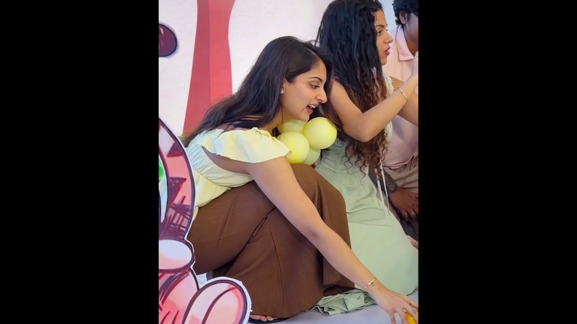 Frame 9