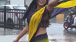 hyderbadi lady sexy navel in yellow saree (2) 2