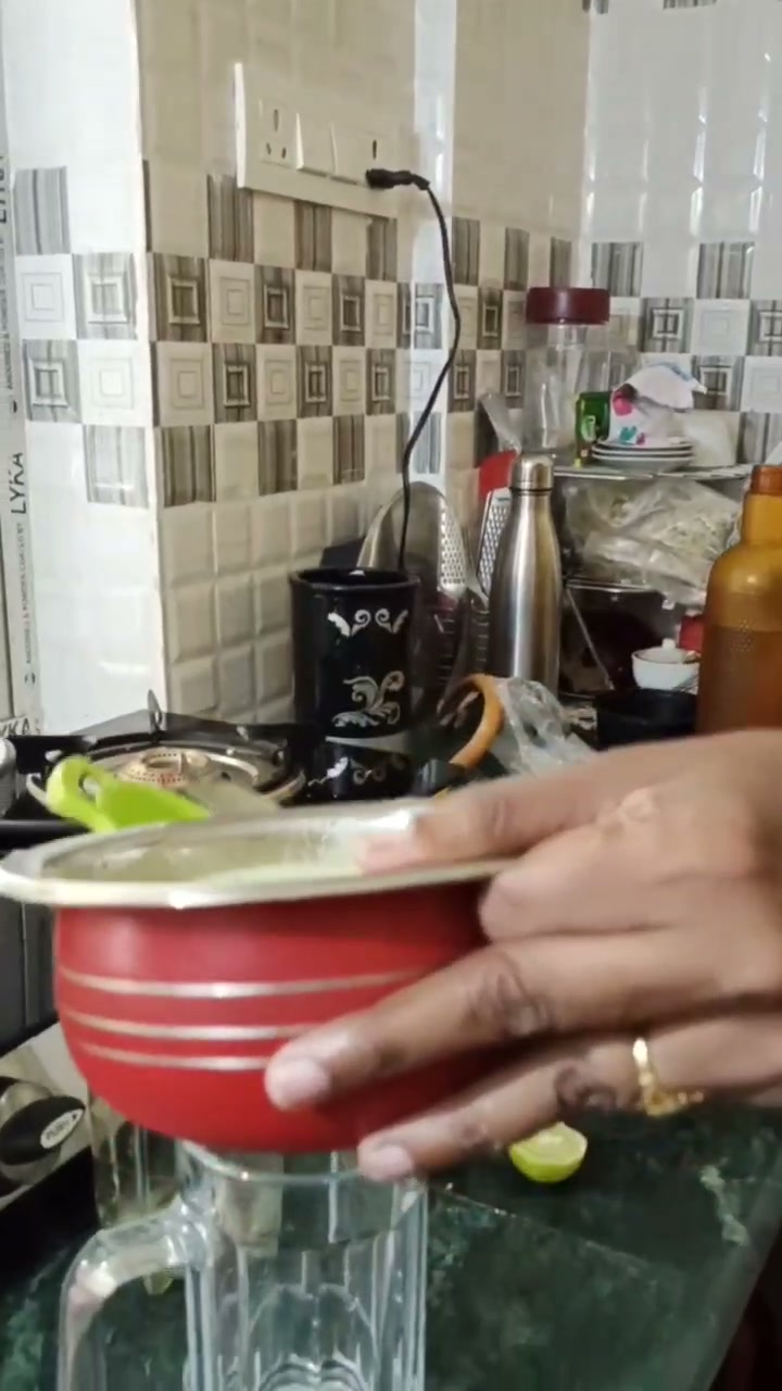 Frame 9
