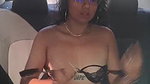 I masturbate my pussy inciting a driver