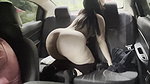 My friend masturbates in front of Uber driver