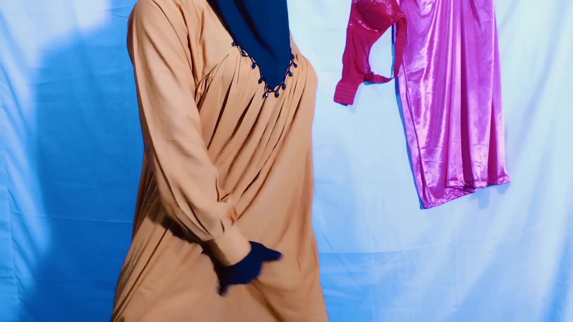 Frame 8