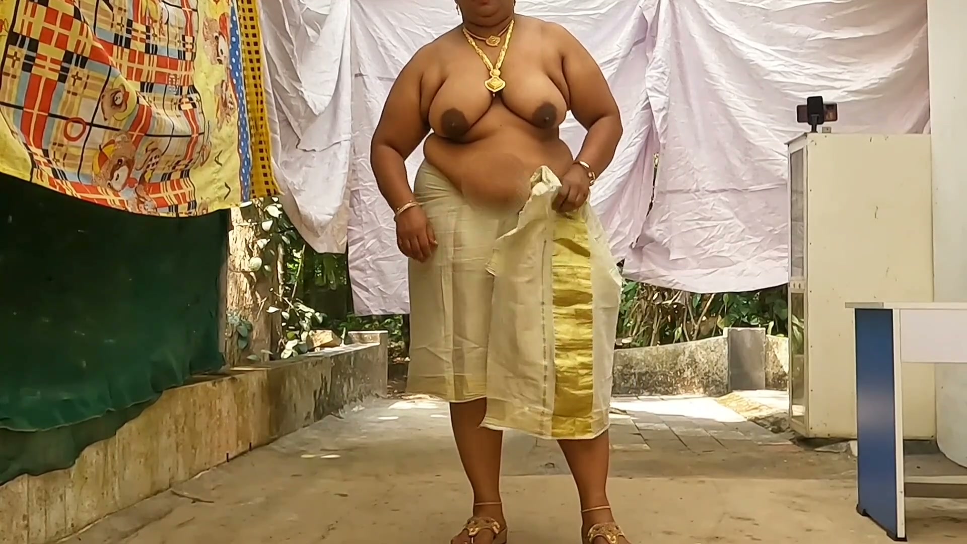 Frame 9