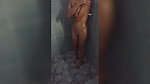 I Find My Stepsister’s Skinny Girl in the Shower