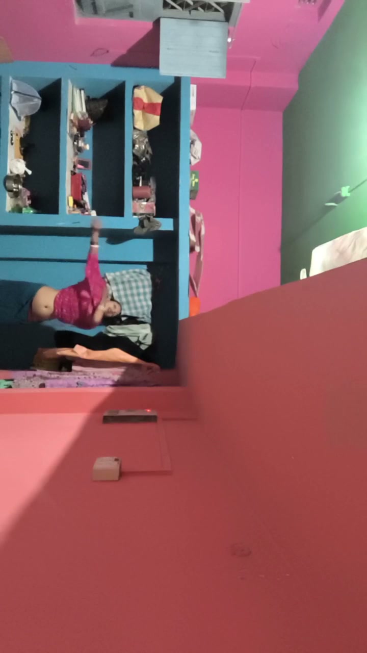 Frame 9
