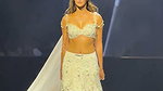 ANANYA PANDEY ANGELIC GORGEOUS SEXY BABE ON RAMP FAPWORTHY VIDEOS 2