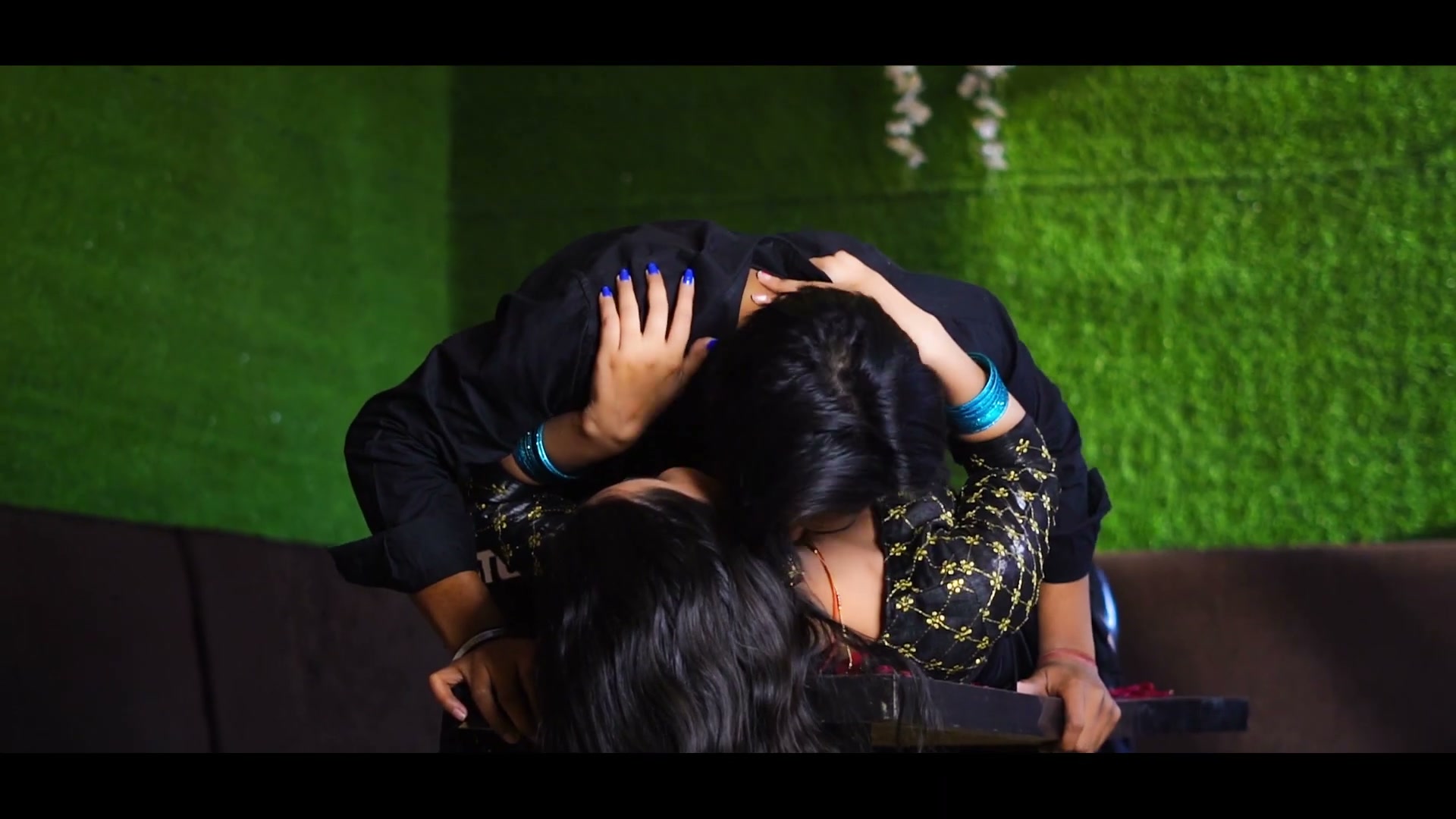 Frame 9