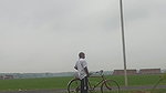 Yangzi apni chut ka ched dikhati hai uska naraj pati jangal me mutthi marta hai