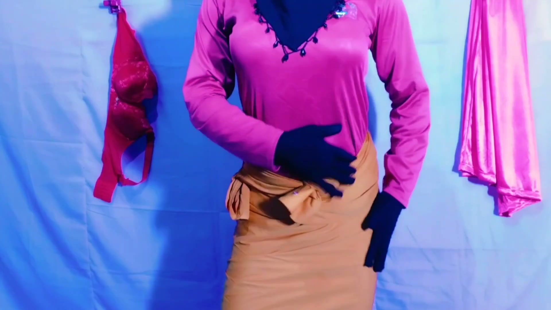 Frame 9
