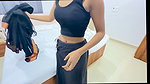 Desi bhabhi ko oyo me chooda