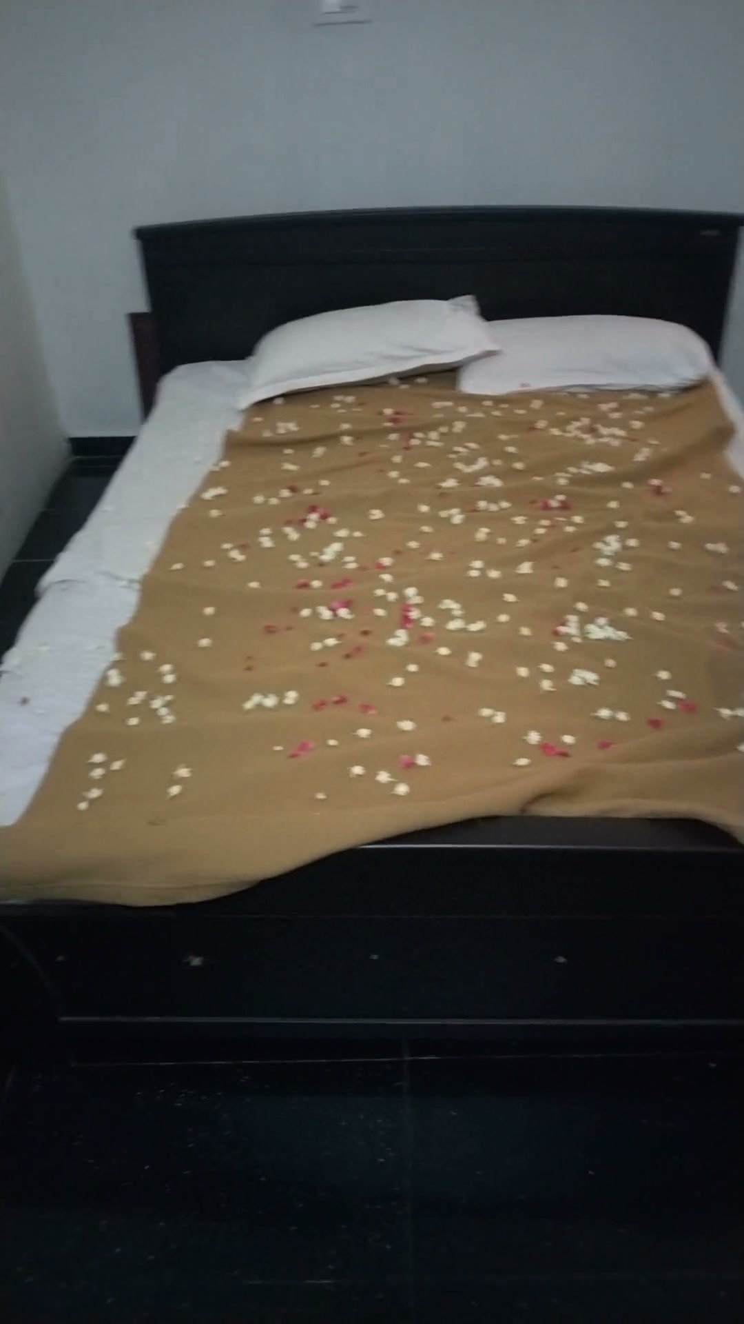 Frame 9