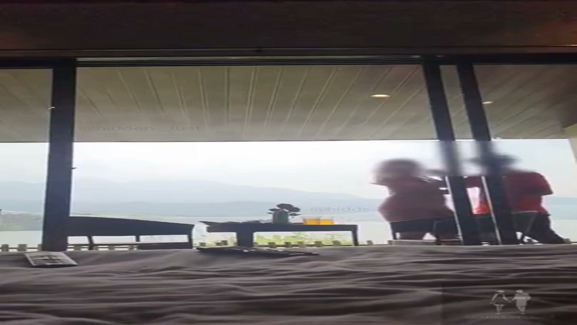 Frame 8