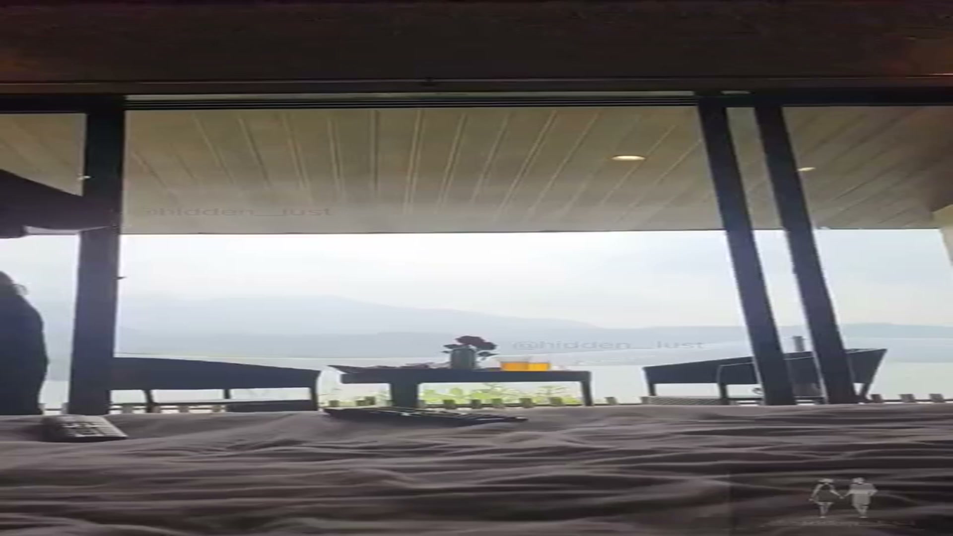 Frame 9
