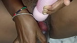 Bhabhi Ne chhoti botal chut mein Dal Diya
