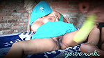 Hot Bhabhi Takes Out Her Water with Cucumber