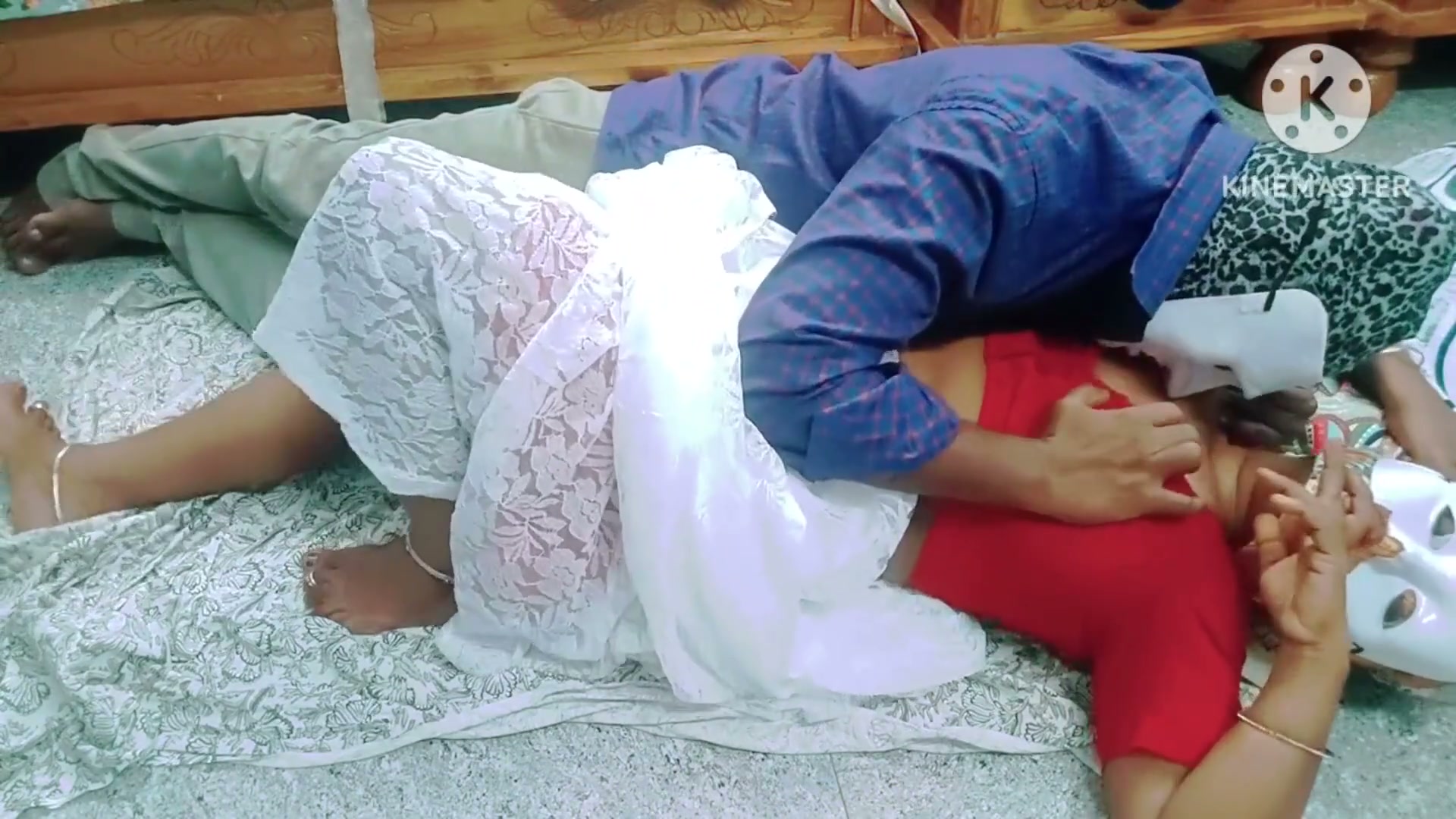 Frame 7