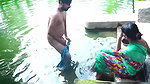 Pados ki bhabhi ko nadi ke bich me choda