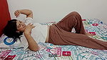 After a delicious massage from my stepsister I get very horny and we end up fucking our rich pussies – Porn in Spanish