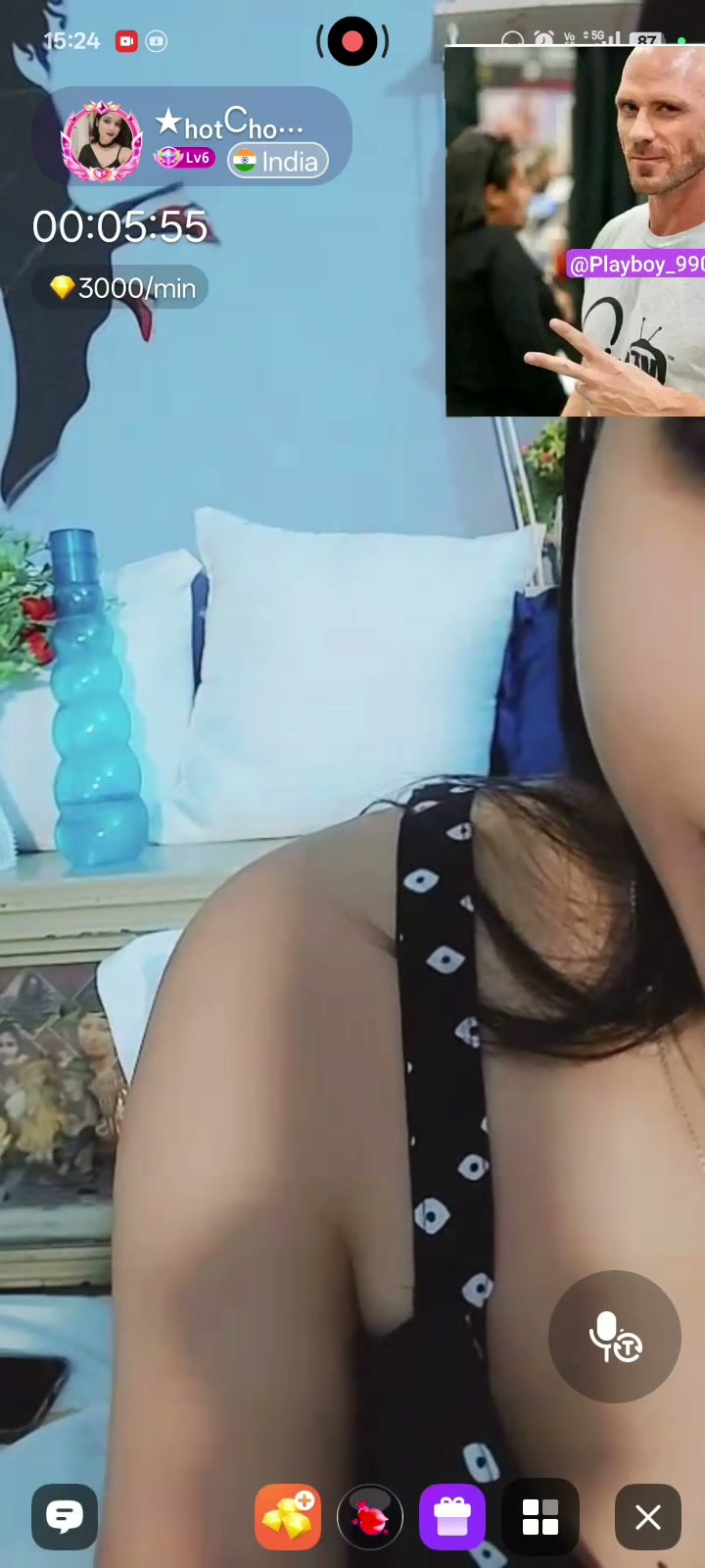 Frame 9