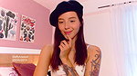 Sexy Colombian webcam model Effy looks very sensual and attractive with a beret on her head