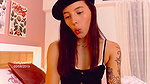 Skinny Colombian webcam model with the face of an innocent girl, she loves to misbehave live in front of thousands of pe