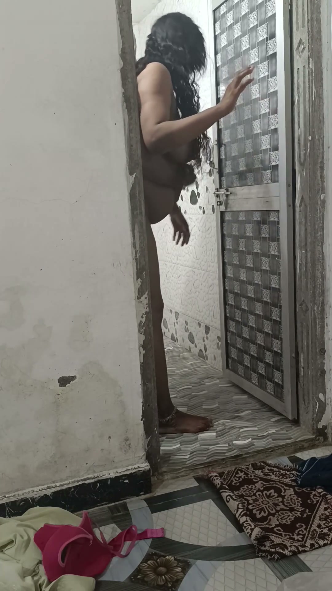 Frame 9