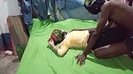 Desi Aunty k saath hot gand ki romantic video only kissing