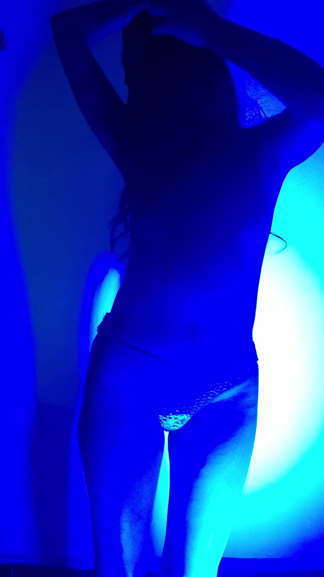 Frame 9
