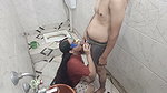 Masked Padosan Ne Bathroom Mein Chudai Karwayi