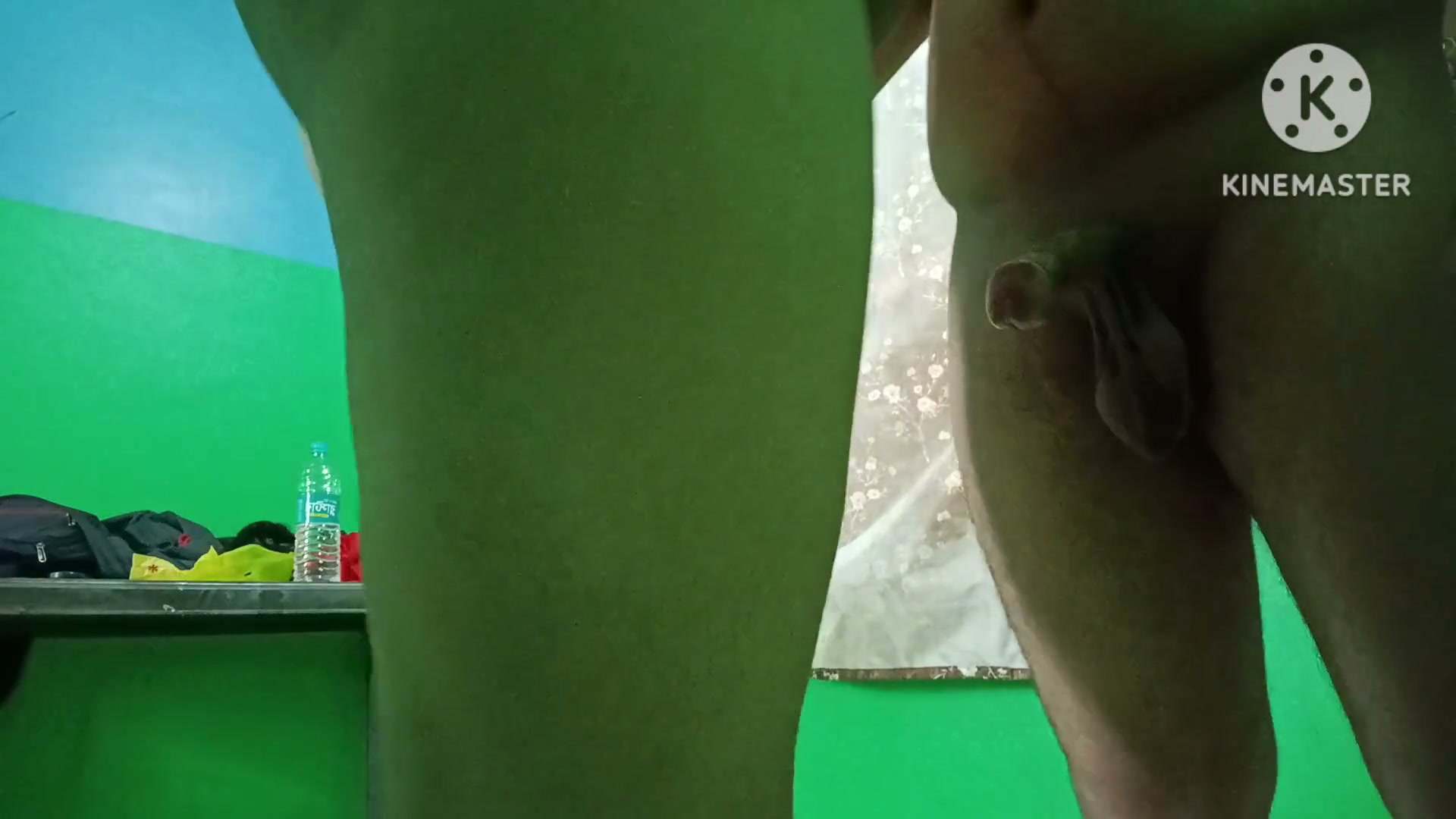 Frame 8