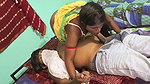 Sona bhabhi job ghore por akeli thi ,usne apne bhai ke sath milan kiya