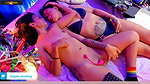 Enjoying love between women, it is delicious to be linked