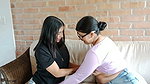 confess to my stepsister that I like girls and she ends up doing a good squirt – Porn in Spanish