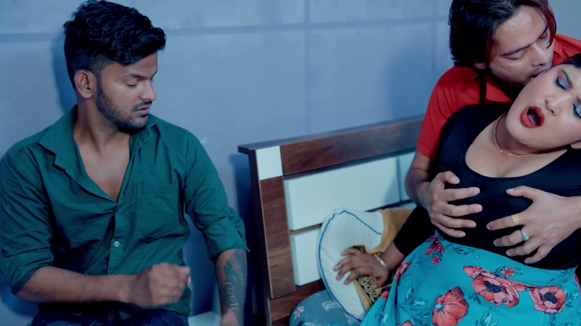 Frame 4