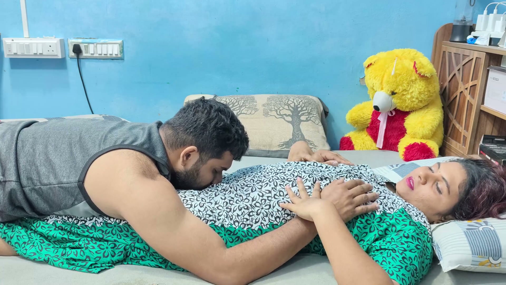 Frame 6