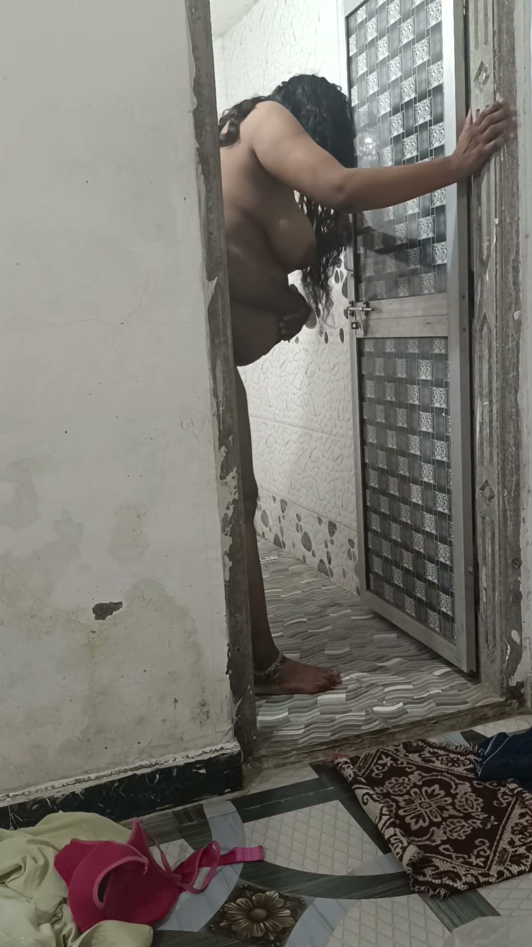 Frame 9