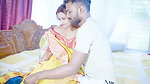 Dost ki Biwi ko paise deke choda