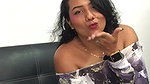 My girlfriend sends me a video showing me her ass in a short suit