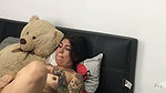 My friend in lingerie masturbates her pussy and sends me a video showing her tits
