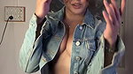 INSTA THOT SEXY BABE SOFIA ANSARI AMPLE CLEAVAGE SHOW