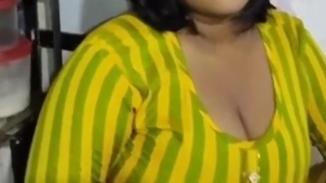 ko nahate hue choda