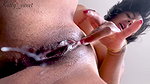 Open your mouth… kitty is spilling all his cream in it